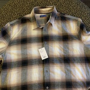Mens button up 2xl brand new with tags